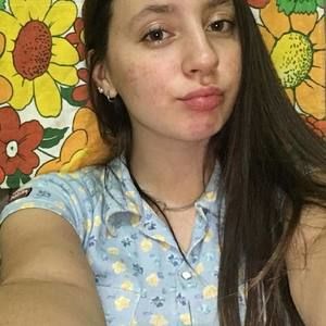 Meet your Posher, Yas